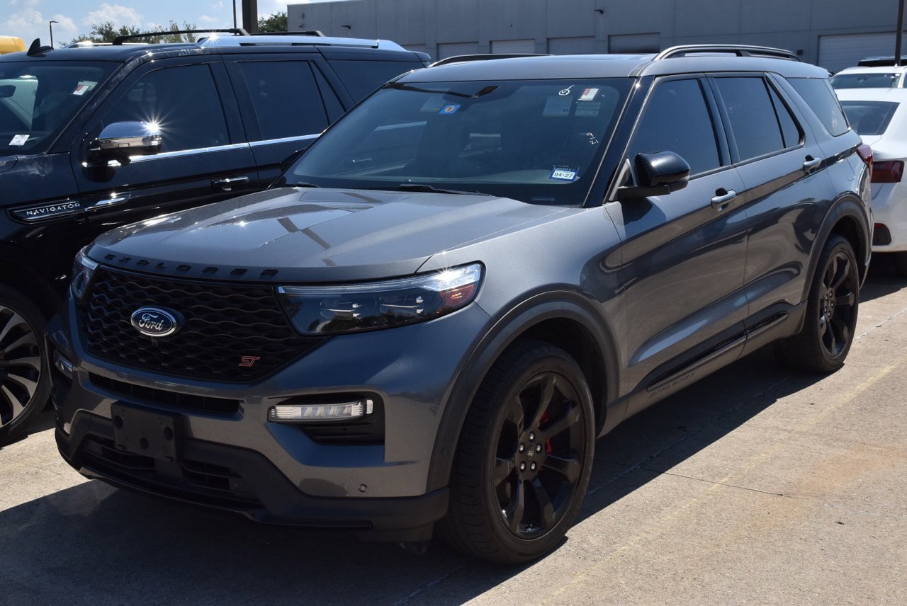 Used 2021 Ford Explorer ST w/ Equipment Group 401A AWD/4WD image 2