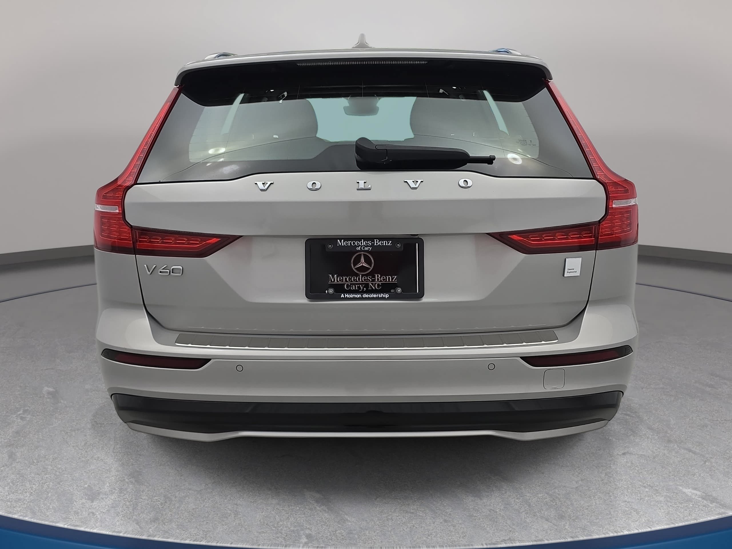 Used 2024 Volvo V60 T8 Polestar w/ Protection Package Premier AWD/4WD image 6