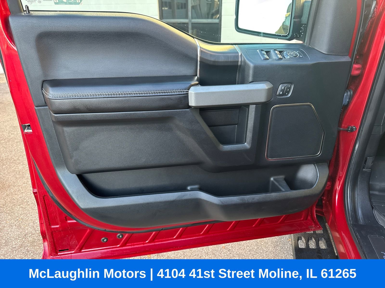 Used 2020 Ford F150 Raptor w/ Equipment Group 802A Luxury image 25