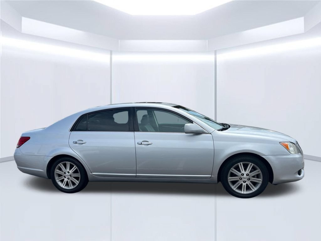 Used 2009 Toyota Avalon Limited FWD image 6