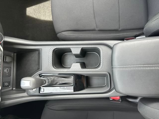 Used 2025 Nissan Sentra S image 19