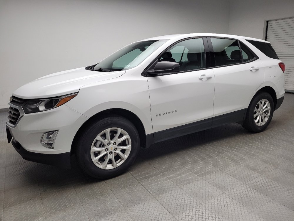 Used 2019 Chevrolet Equinox LS AWD/4WD image 2