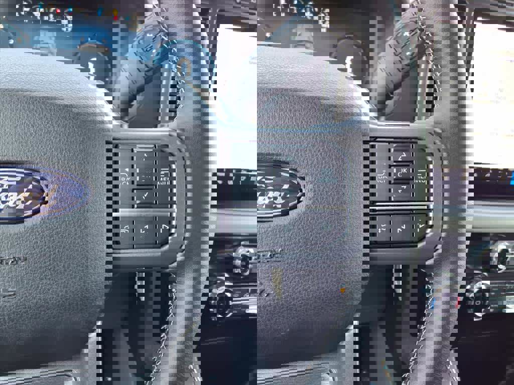 Used 2024 Ford F150 XLT w/ Mobile Office Package image 10