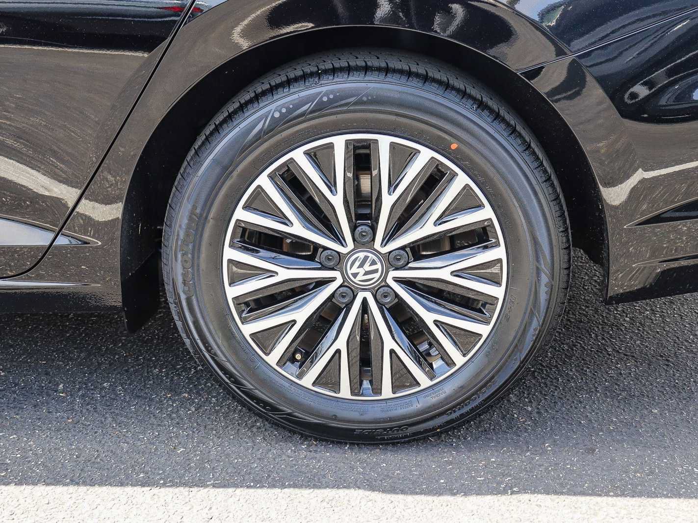 Used 2019 Volkswagen Jetta SE FWD image 10