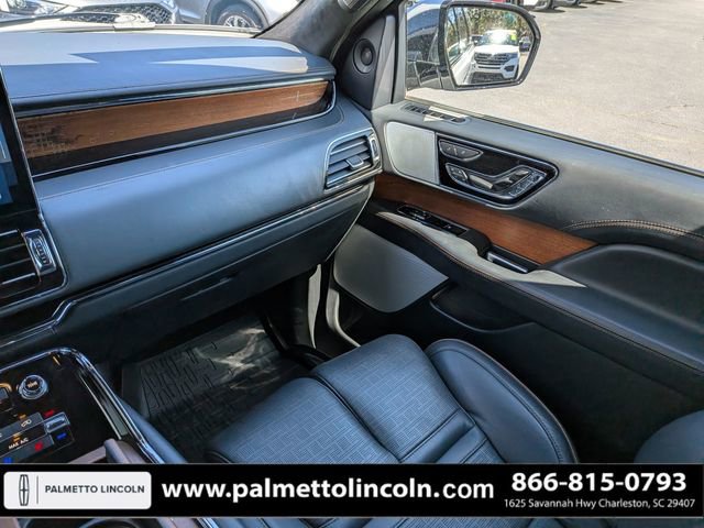 Certified 2023 Lincoln Navigator L Black Label AWD/4WD image 18