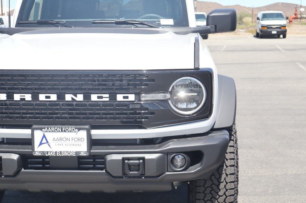 New 2026 Ford Bronco Big Bend w/ Black Diamond Package AWD/4WD image 8