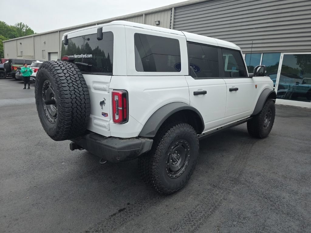 Used 2025 Ford Bronco Badlands AWD/4WD image 6