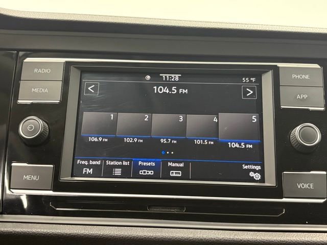 Used 2023 Volkswagen Jetta S image 19