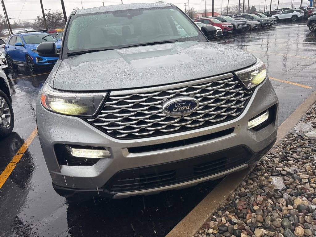 Used 2023 Ford Explorer Platinum w/ Technology Package image 7