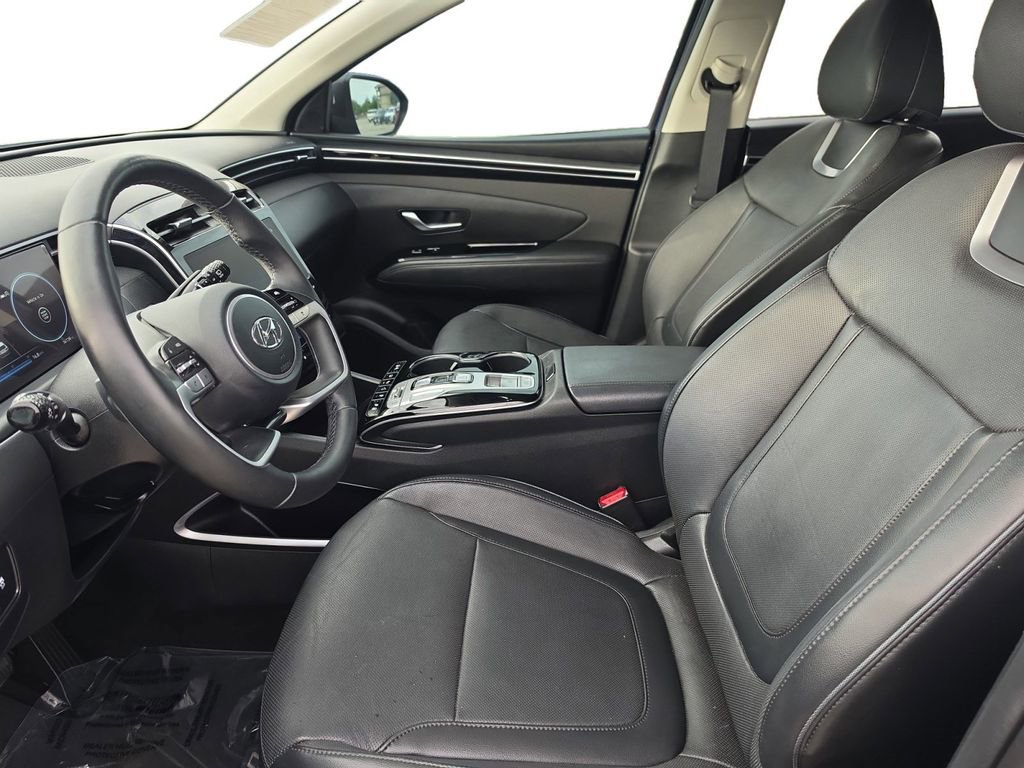 Certified 2023 Hyundai Tucson Limited AWD/4WD image 9