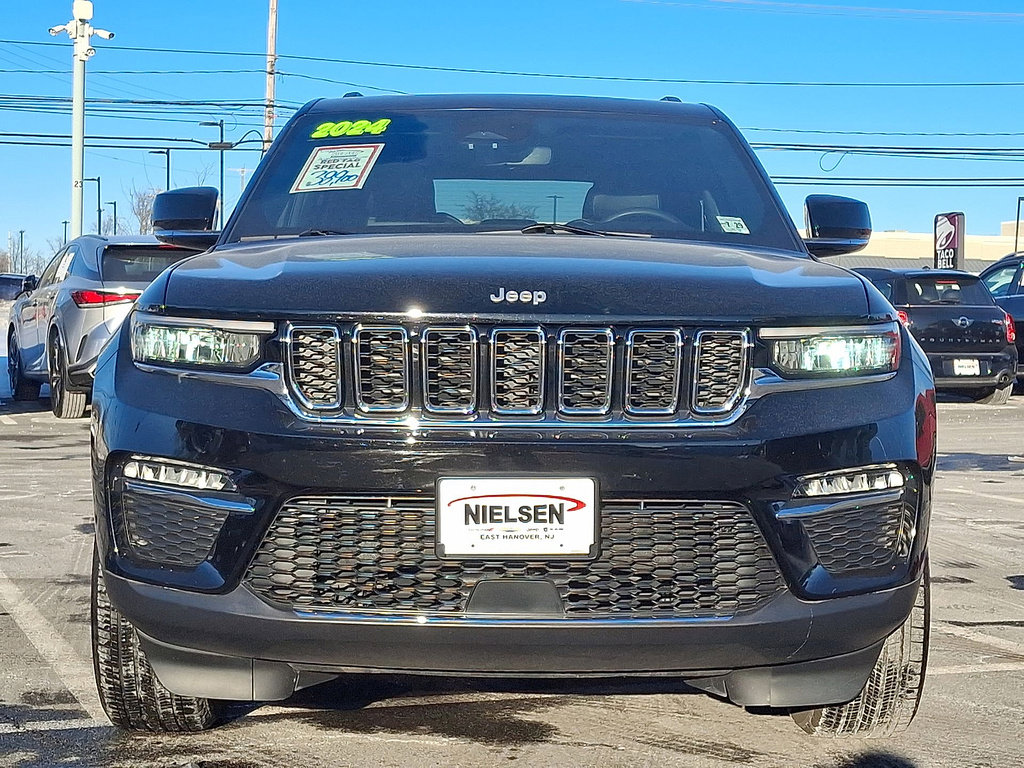 Used 2024 Jeep Grand Cherokee Limited image 29