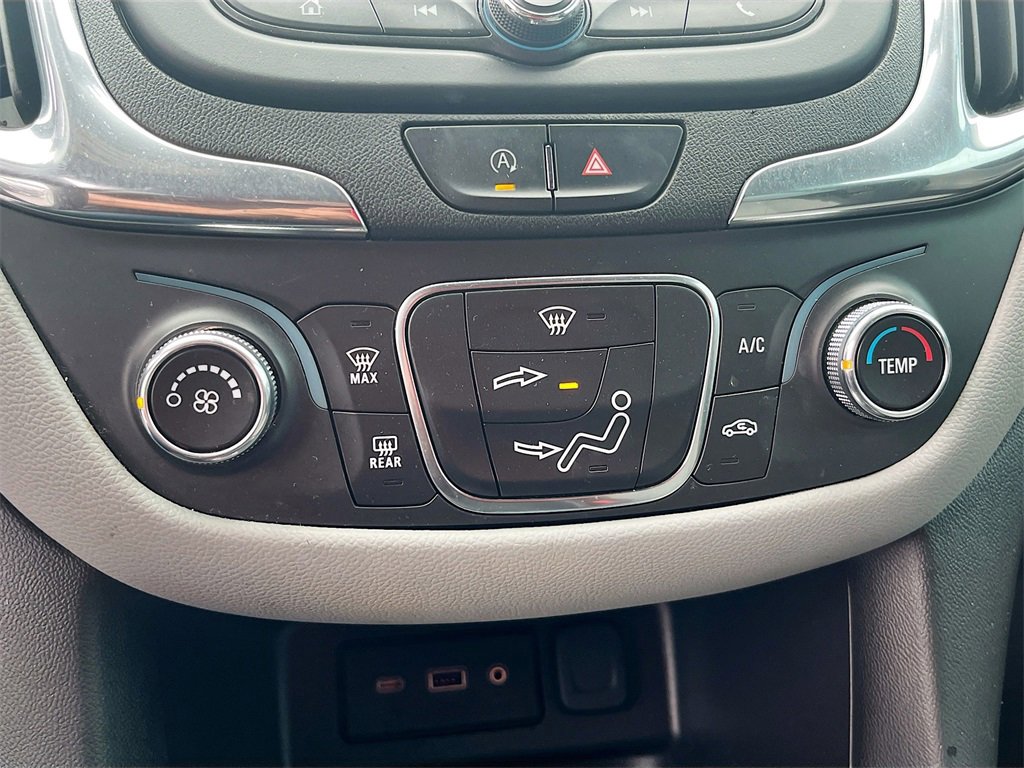 Used 2022 Chevrolet Equinox LS w/ LS Convenience Package image 17