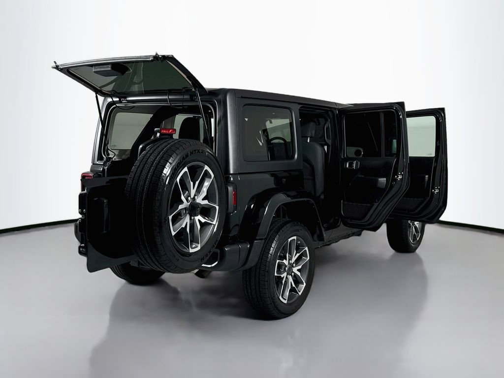 Used 2024 Jeep Wrangler Unlimited w/ Convenience Group AWD/4WD image 20