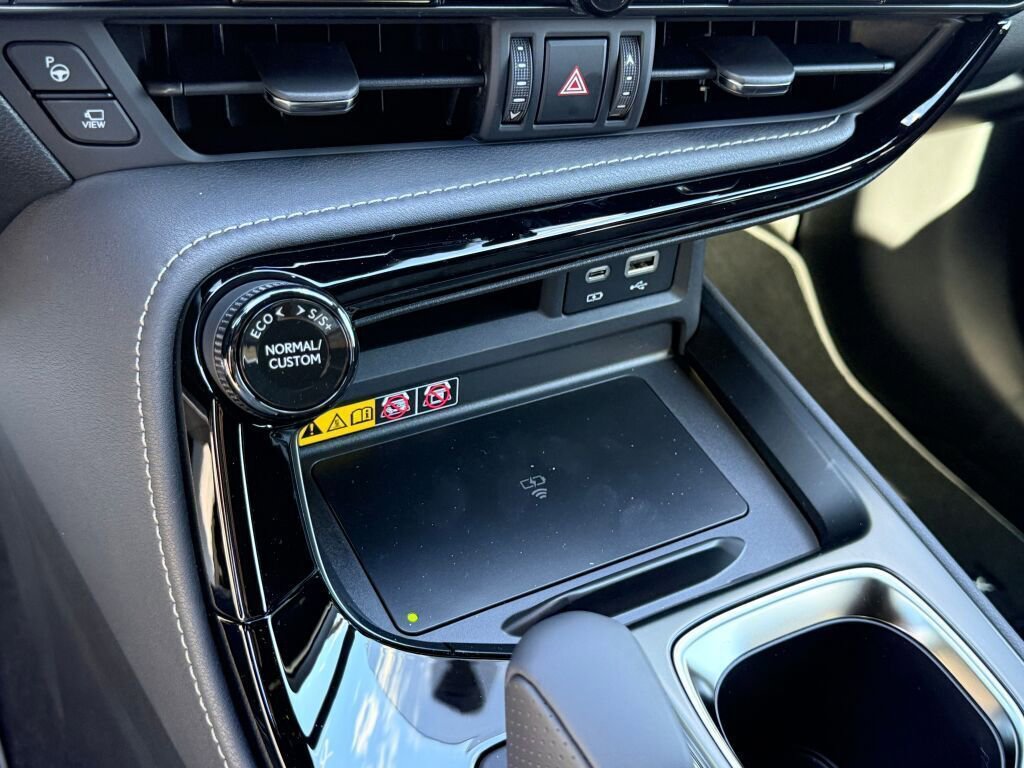 New 2026 Lexus NX 450h+ AWD w/ Luxury Package image 15