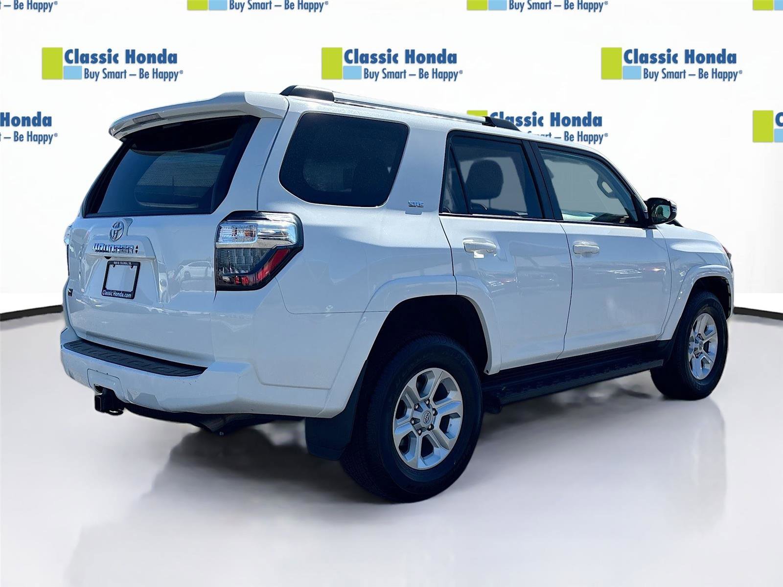 Used 2024 Toyota 4Runner SR5 Premium image 8