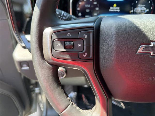 Used 2024 Chevrolet Silverado 2500 ZR2 w/ Technology Package AWD/4WD image 15