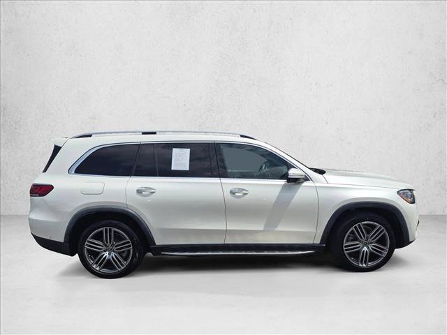 Used 2023 Mercedes-Benz GLS 450 4MATIC video 4