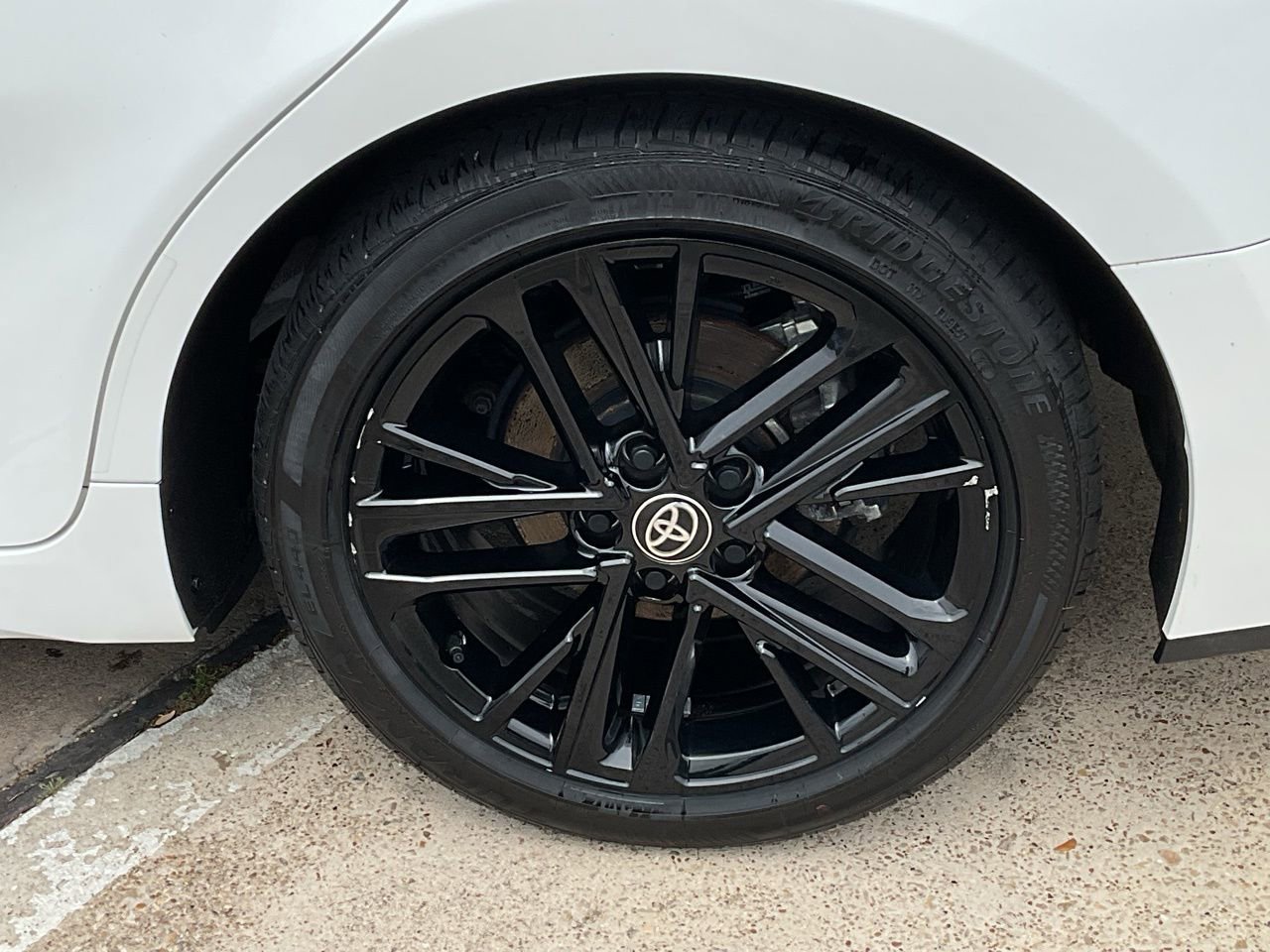 Used 2025 Toyota Camry SE image 8