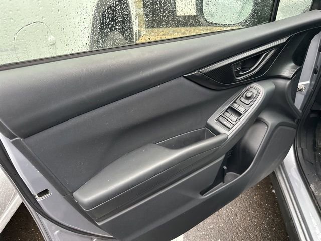 Used 2023 Subaru Crosstrek 2.0i image 7