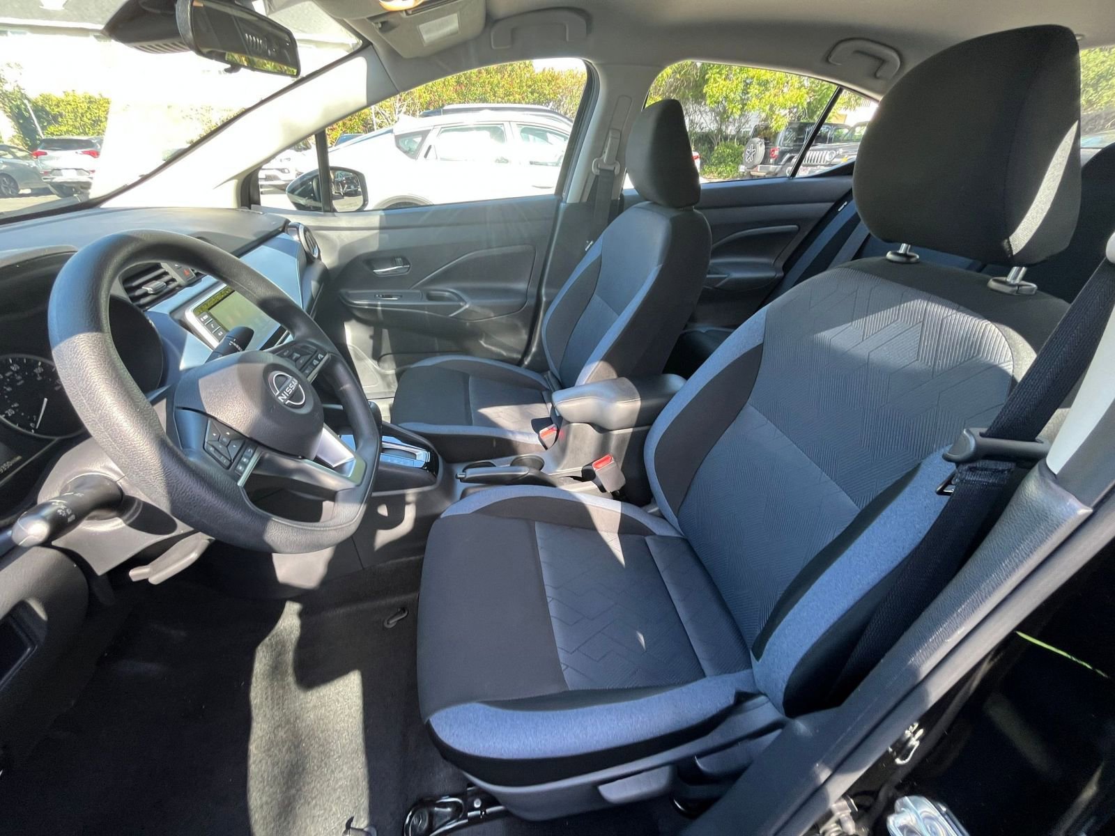 Used 2025 Nissan Versa SV FWD image 24