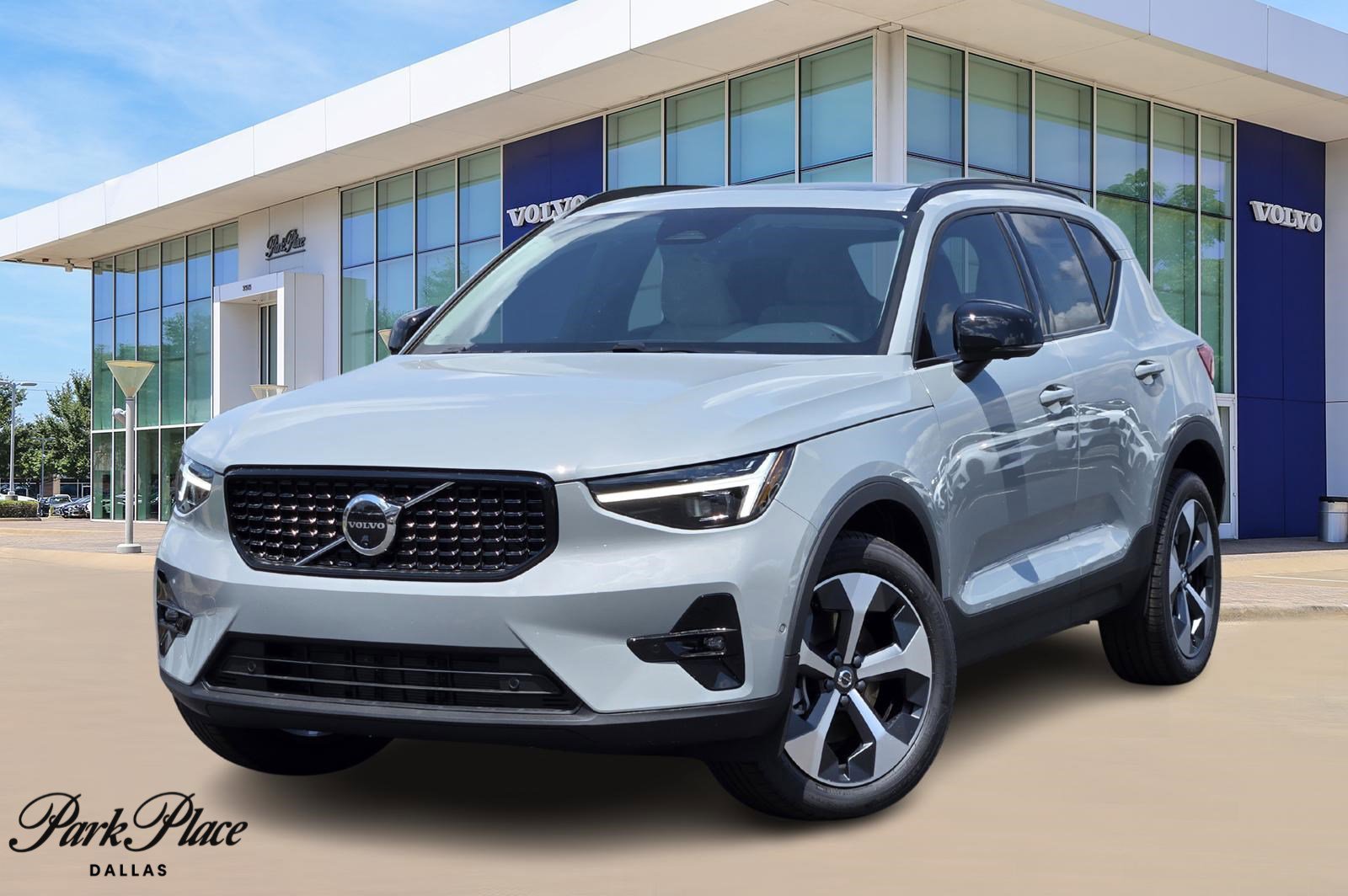 New 2026 Volvo XC40 B5 Plus w/ Protection Package Premier