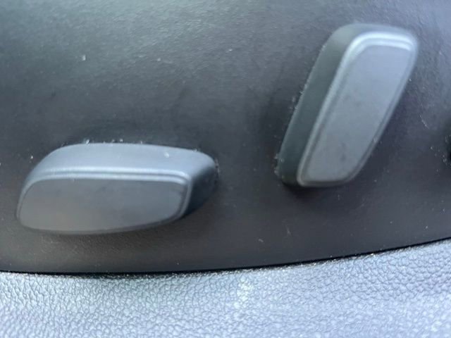 Used 2018 Chevrolet Silverado 1500 LT w/ All Star Edition image 11