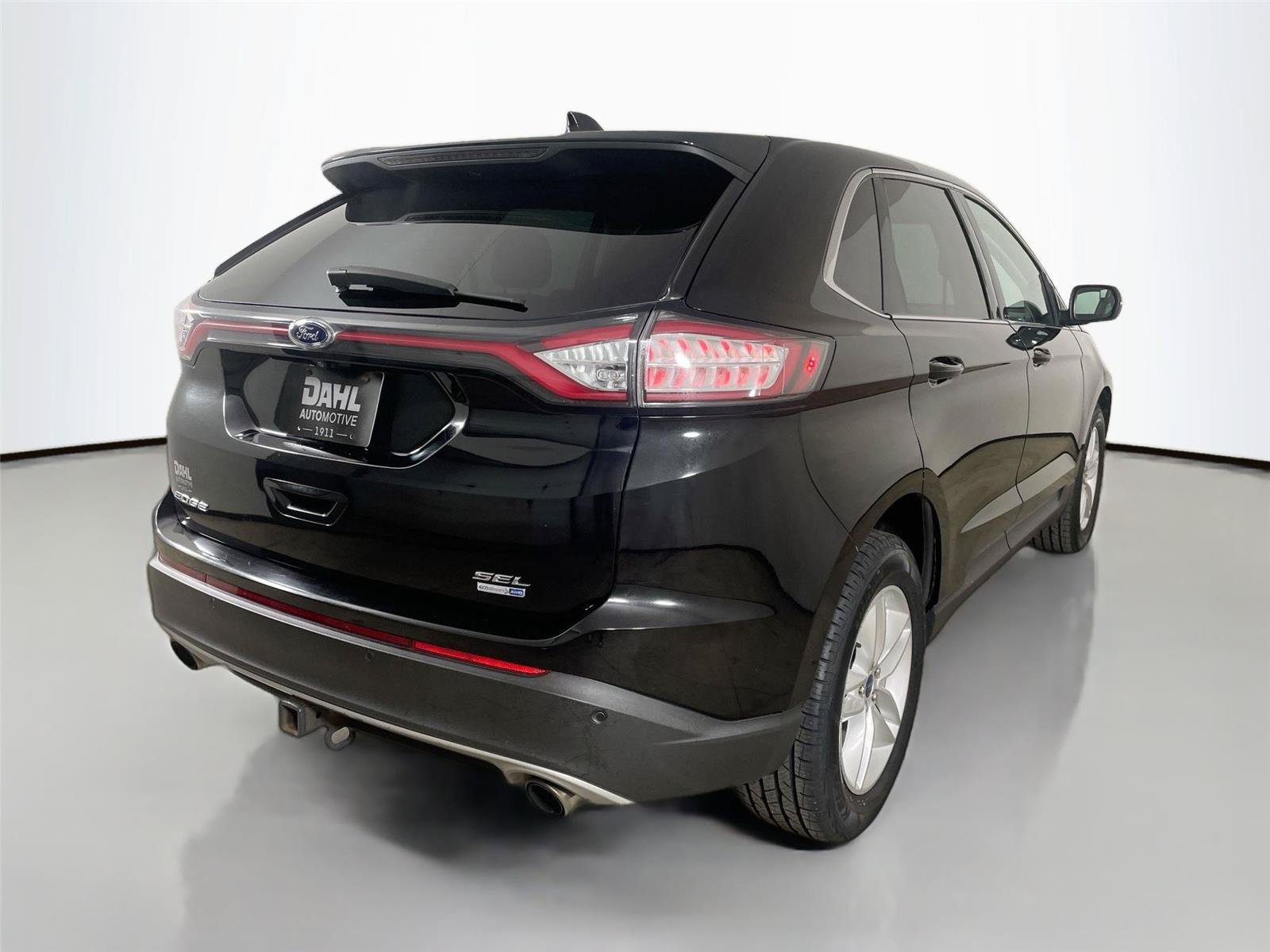 Used 2016 Ford Edge SEL w/ Class II Trailer Tow Package AWD/4WD image 13