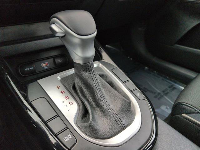 Used 2023 Kia Forte GT-Line image 12