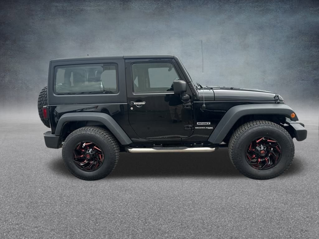 Used 2018 Jeep Wrangler Sport image 11