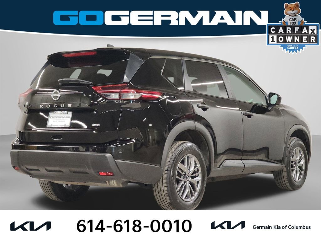 Used 2024 Nissan Rogue S image 8
