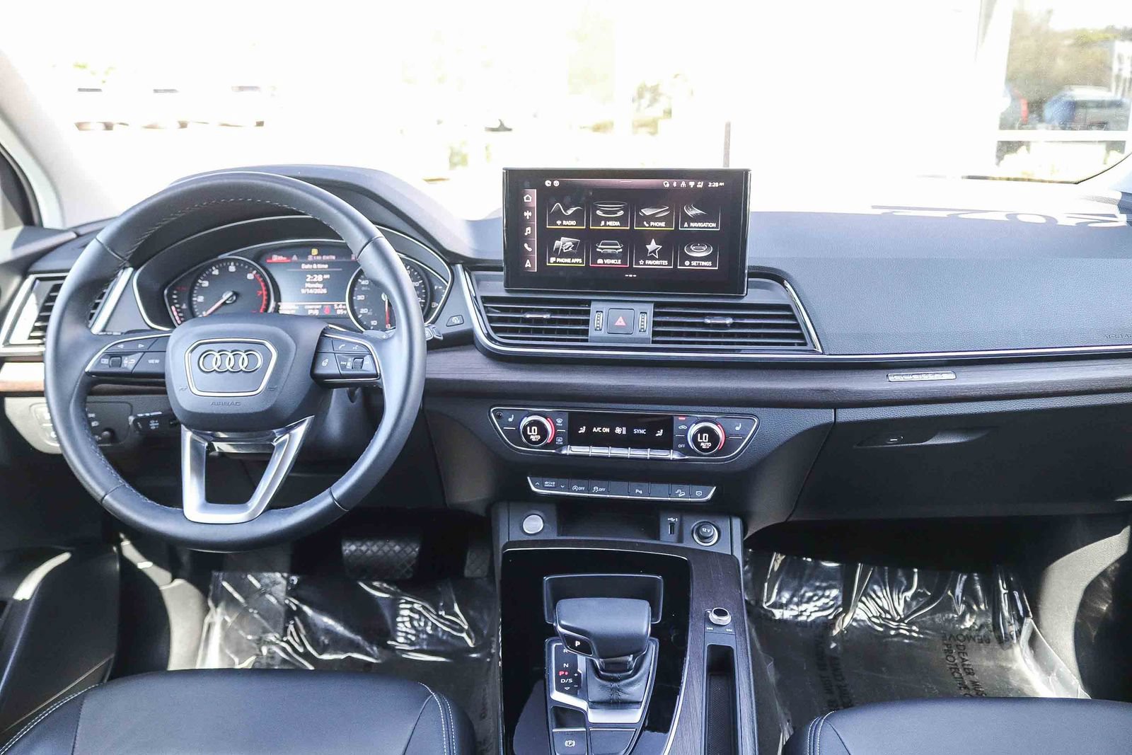 Certified 2023 Audi Q5 Premium w/ Convenience Package AWD/4WD image 14