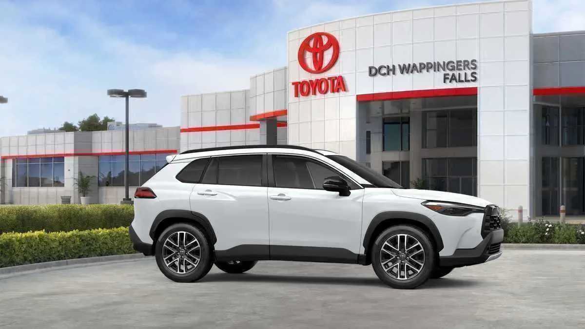 New 2026 Toyota Corolla Cross XLE AWD/4WD image 15