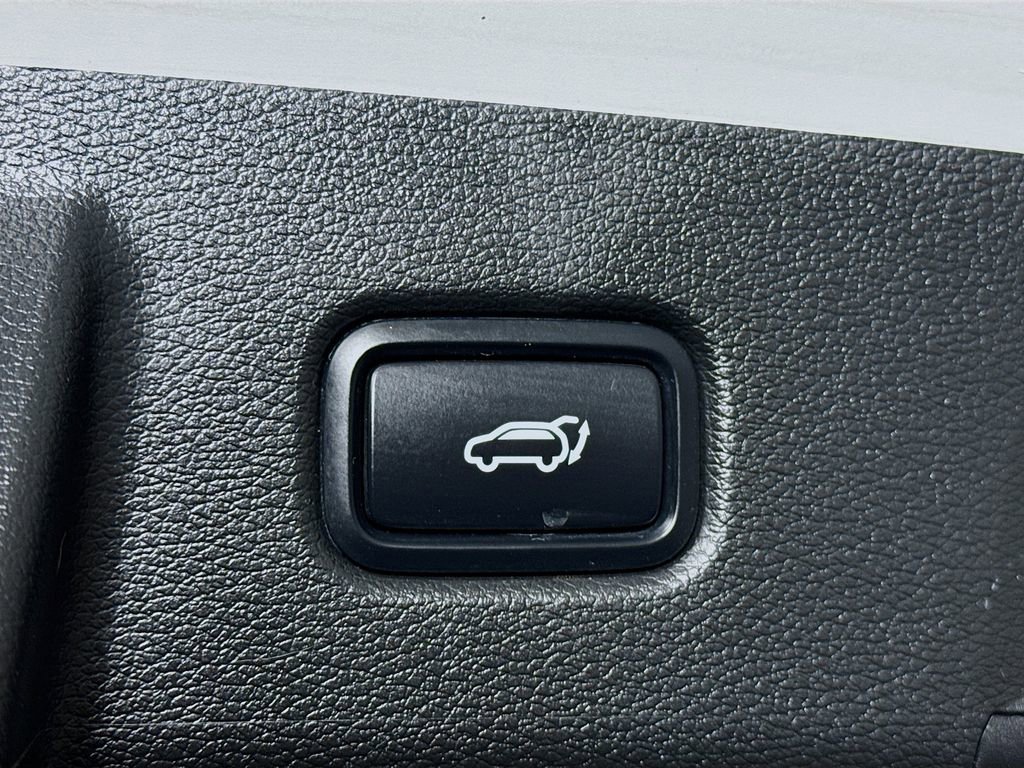 Used 2022 Kia Telluride EX w/ EX Premium Package image 32