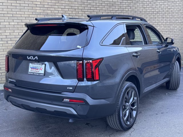 Used 2023 Kia Sorento X-Line EX image 16