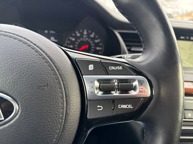 Used 2017 Kia Cadenza Premium w/ Luxury Package image 25