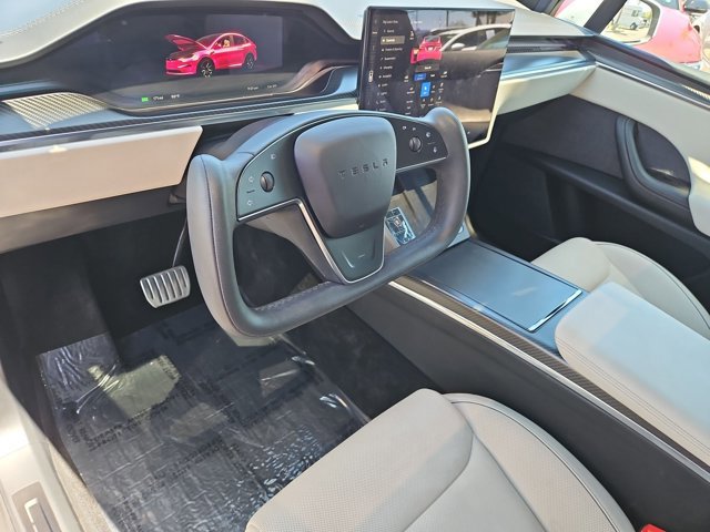 Used 2022 Tesla Model X Plaid AWD/4WD image 13