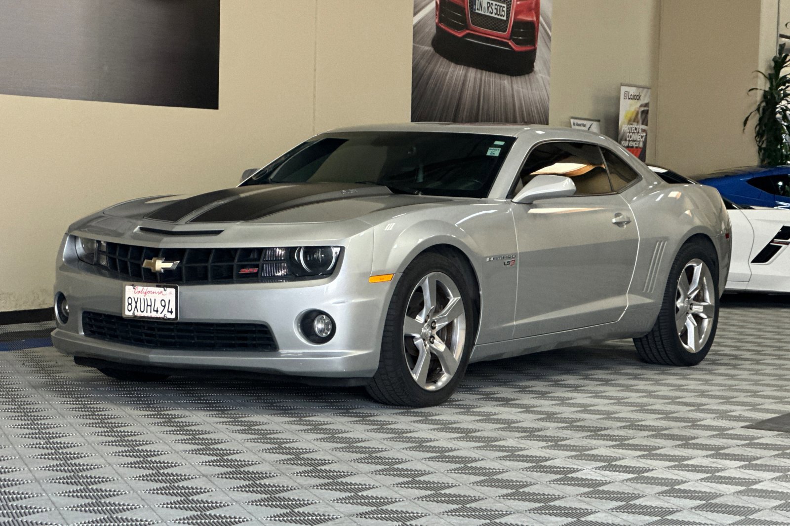 Used 2010 Chevrolet Camaro SS w/ RS Package image 8