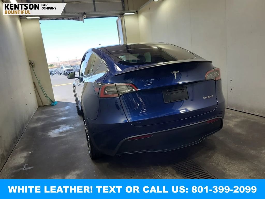 Used 2023 Tesla Model Y Performance AWD/4WD image 3