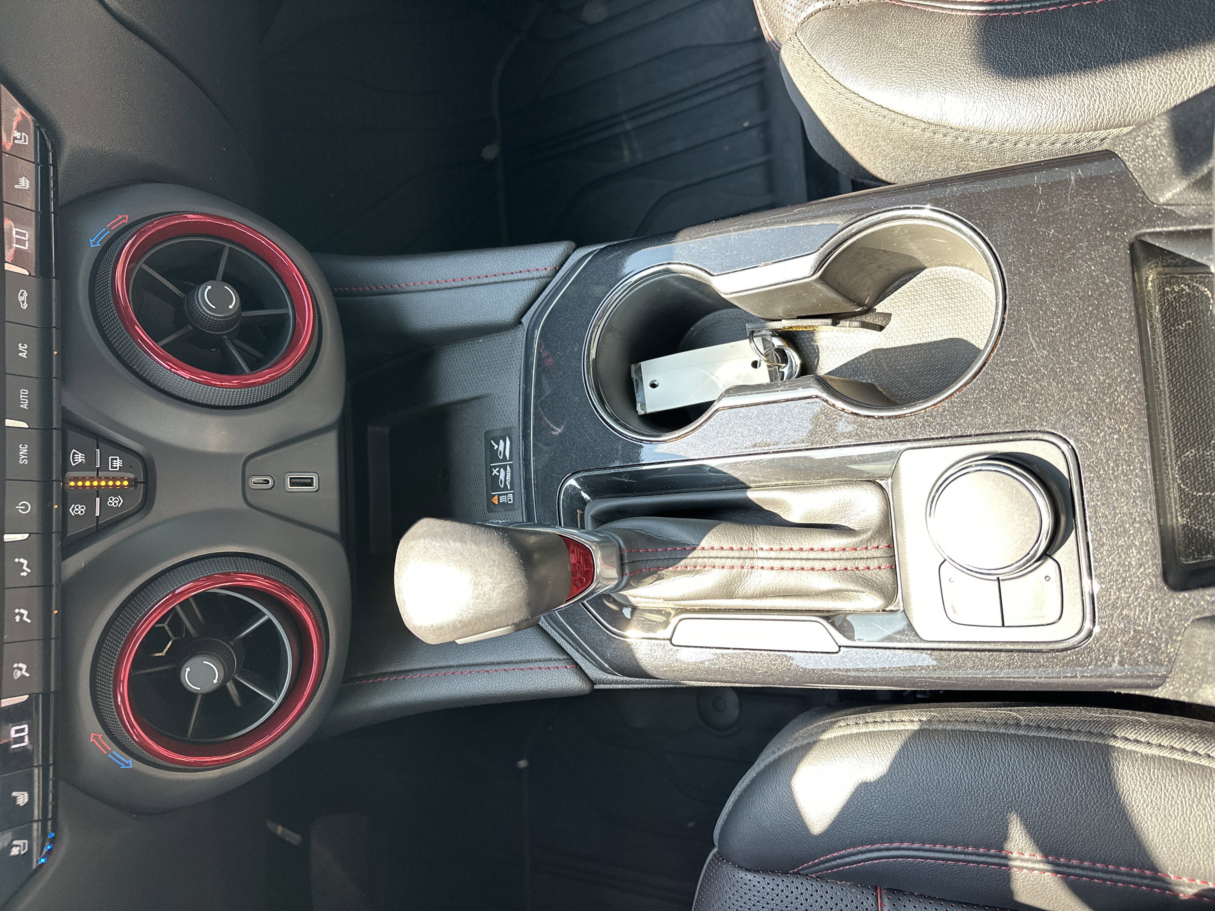 Used 2020 Chevrolet Blazer RS image 24