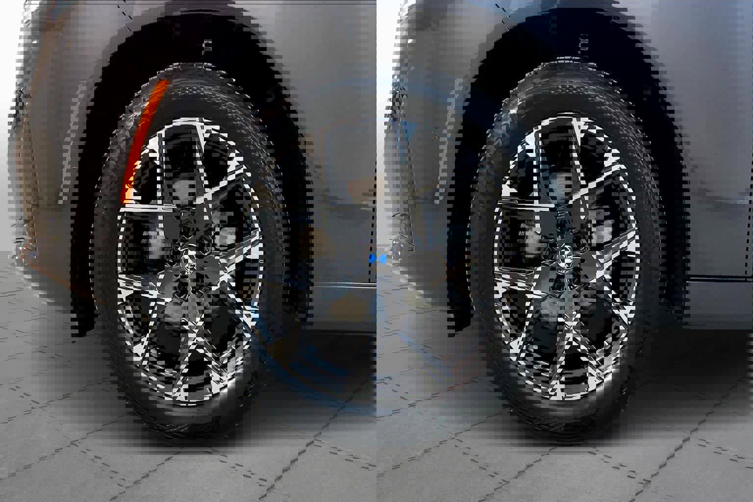 Certified 2025 BMW X3 xDrive30i image 10