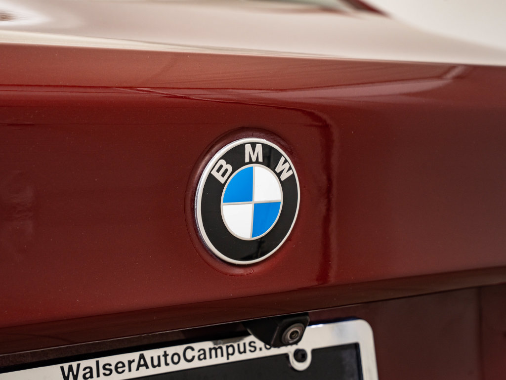 Used 2023 BMW 540i xDrive w/ Executive Package AWD/4WD image 17