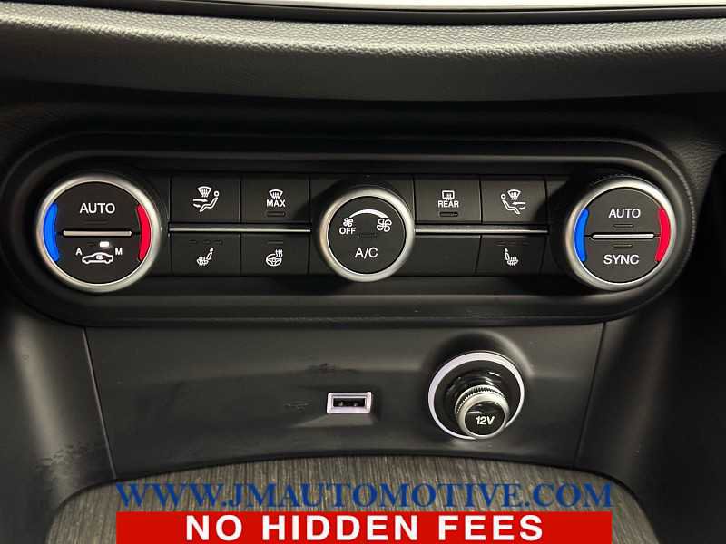 Used 2022 Alfa Romeo Stelvio Ti w/ Active Assist Plus Package image 27