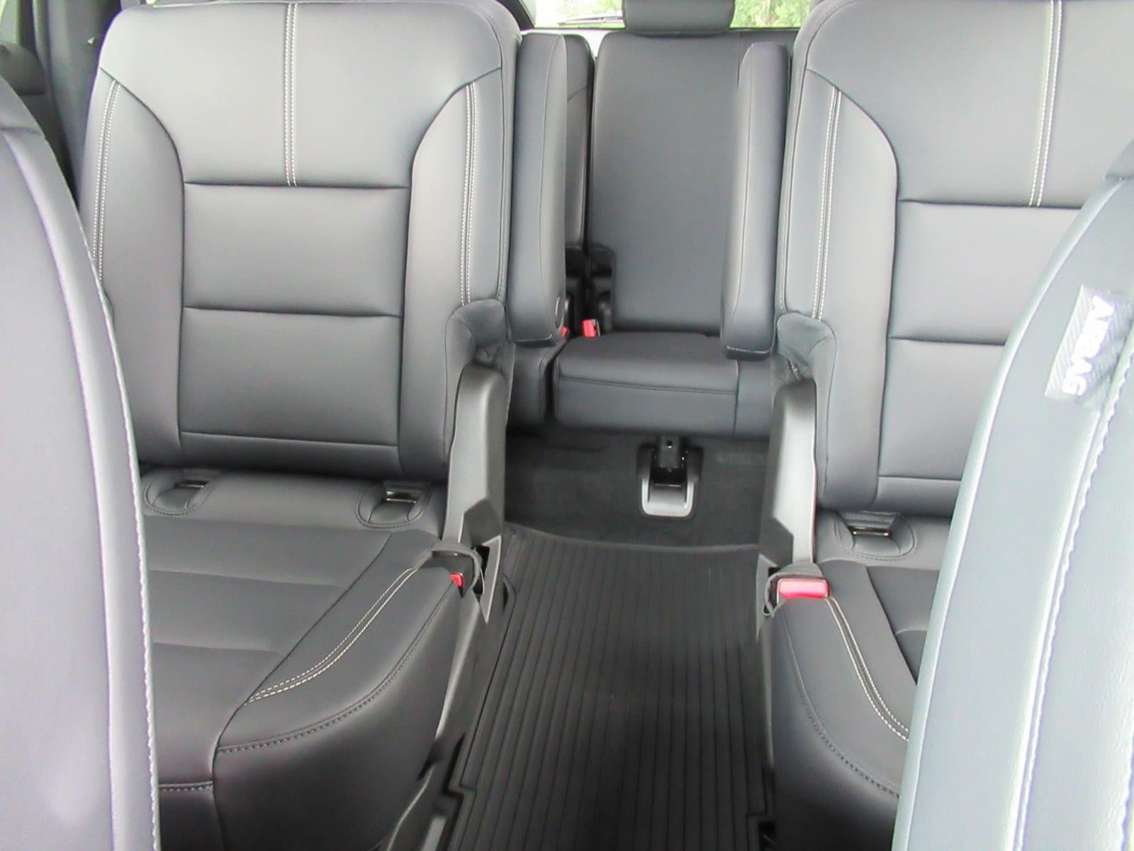 New 2027 GMC Acadia Elevation w/ Elevation Premium Package FWD image 18