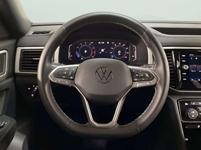 Used 2023 Volkswagen Atlas Cross Sport SE AWD/4WD image 14