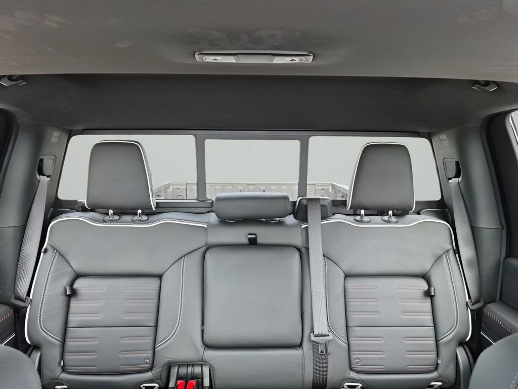 Used 2026 GMC Sierra 2500 AT4X w/ LPO, Black Badging Package image 45