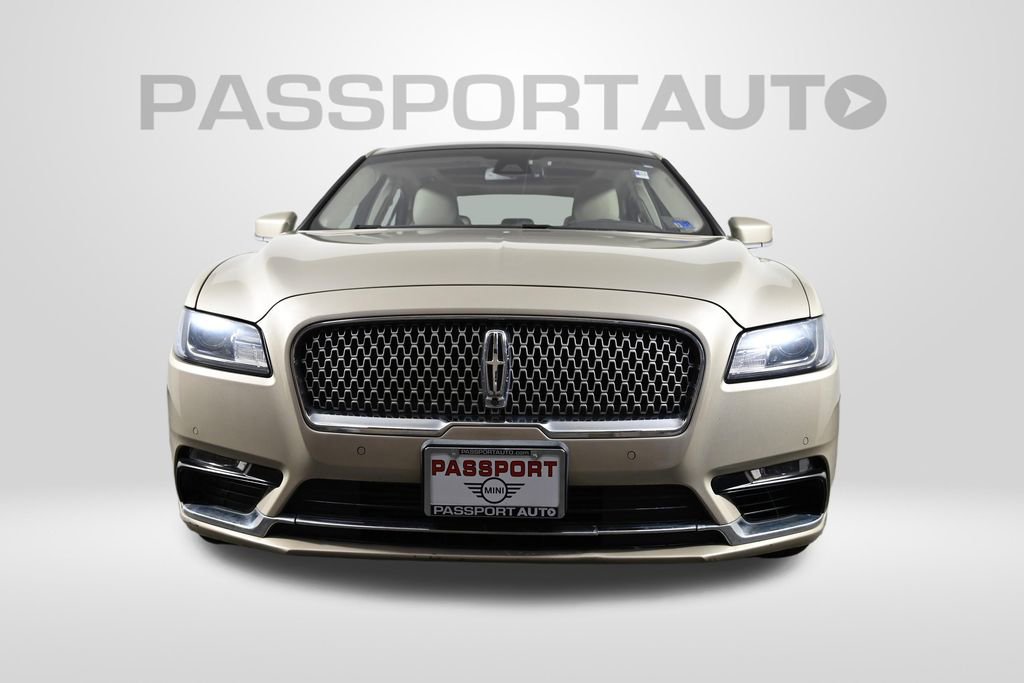 Used 2017 Lincoln Continental Reserve w/ Technology Package FWD image 2