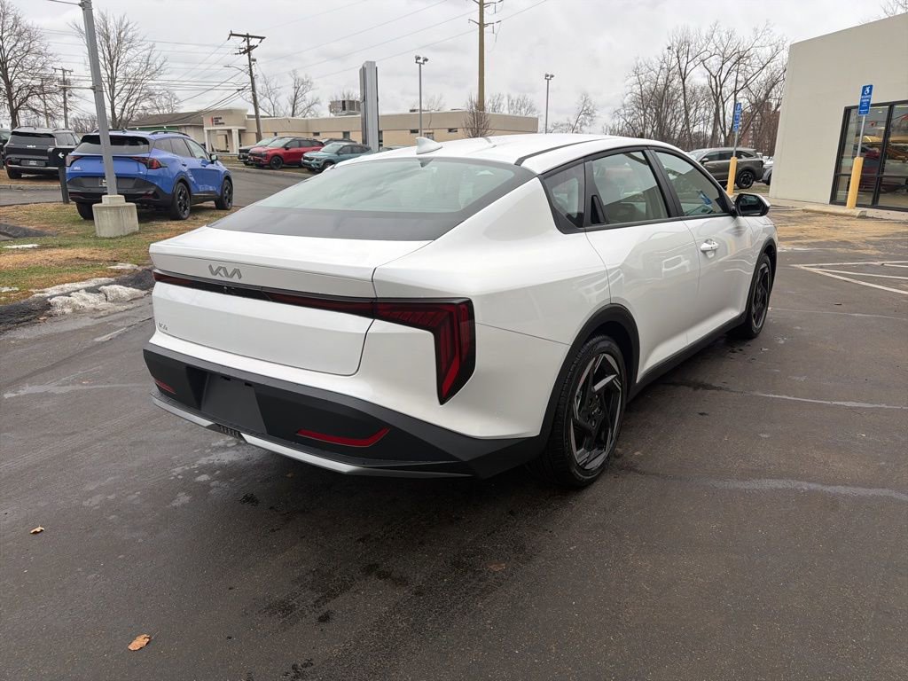 New 2025 Kia K4 EX image 6