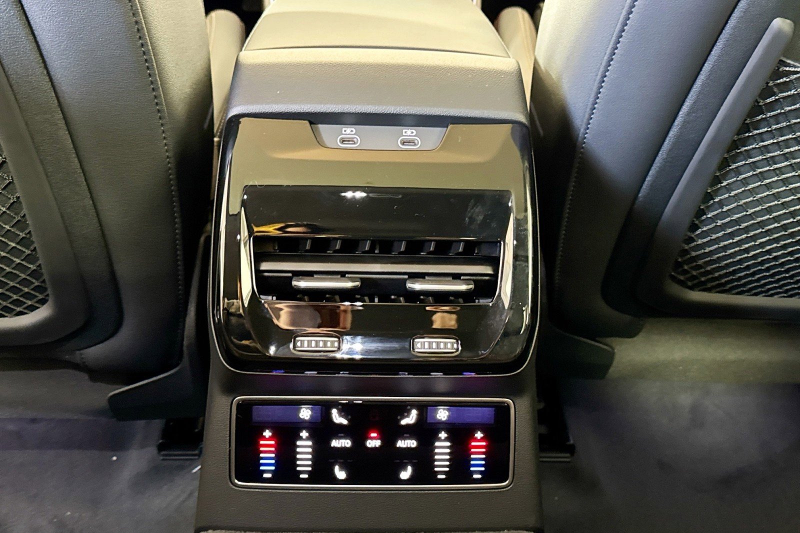 New 2026 Audi A6 Prestige image 21