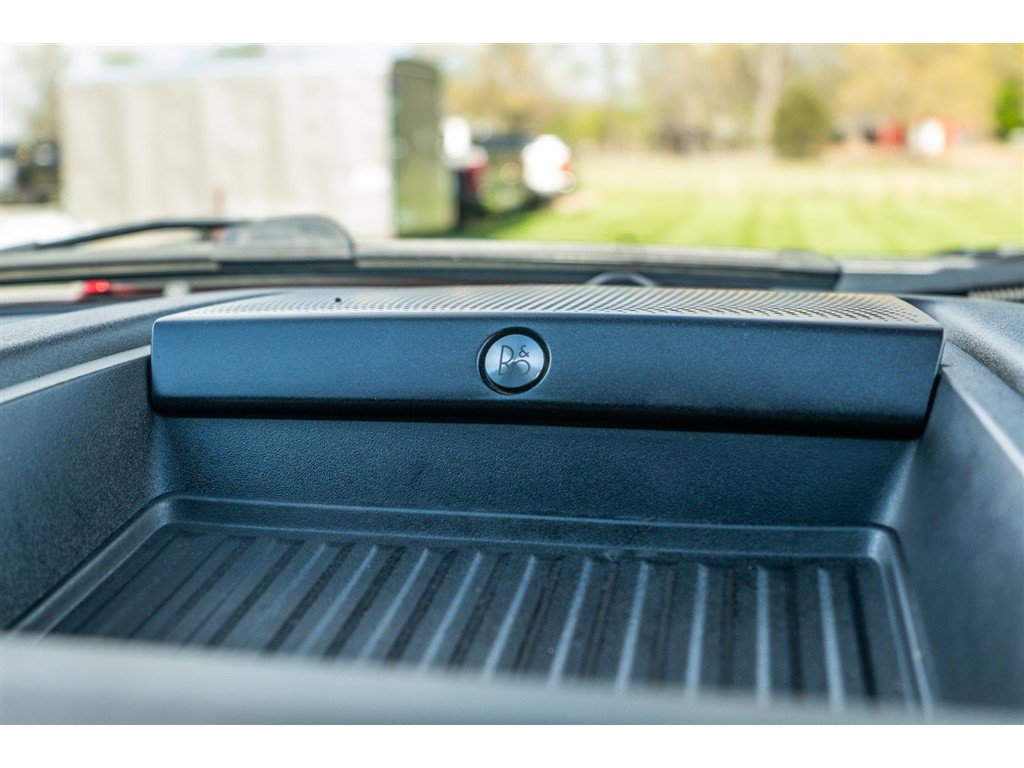 Used 2019 Ford F150 Raptor w/ Equipment Group 802A Luxury image 38