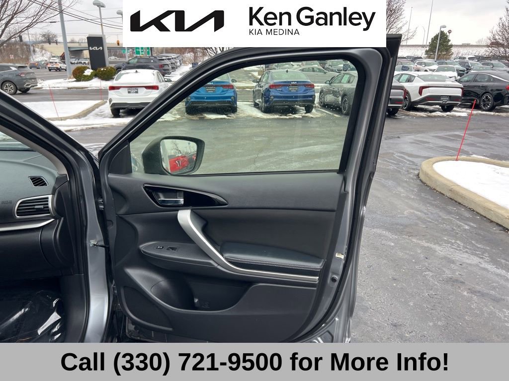 Used 2018 Mitsubishi Eclipse Cross SE image 56